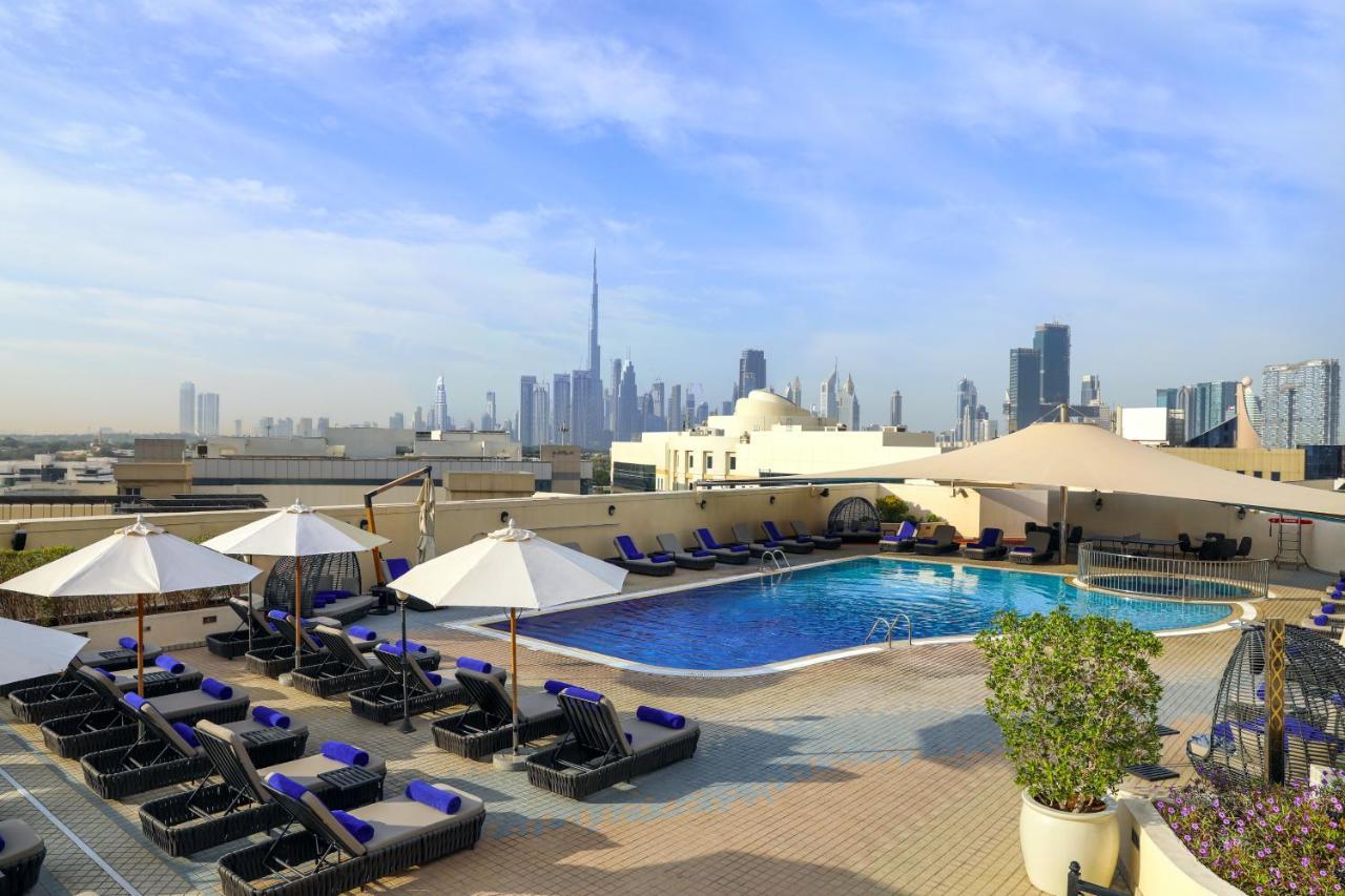 Movenpick Hotel & Apartments Bur Dubai Exterior foto